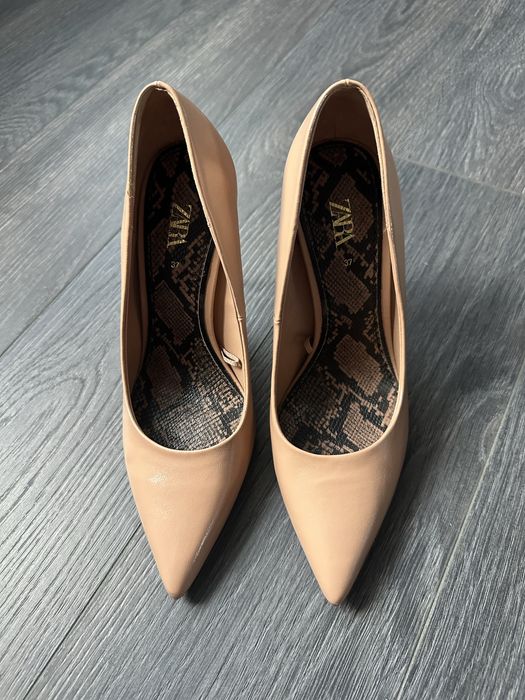 Дамски обувки Zara