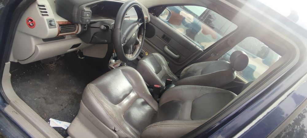 LAND ROVER Frelander1