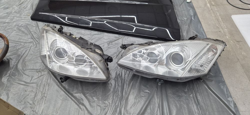 Части за mercedes s class w221