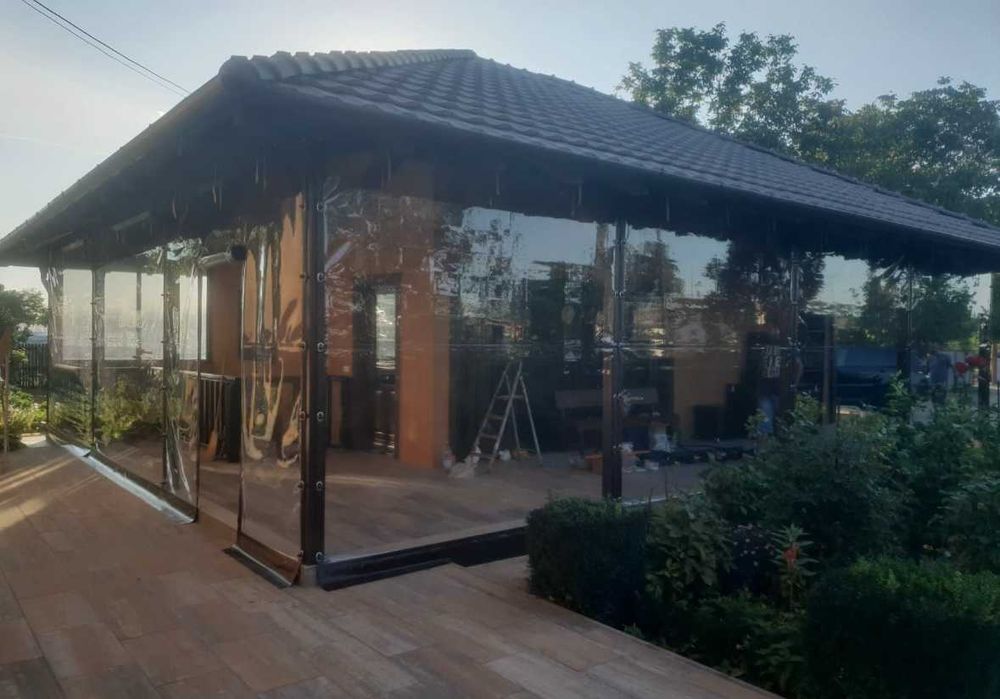 Folie Teerase Si Foisoare