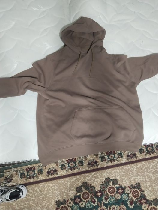 Худи коричневое с шнурками