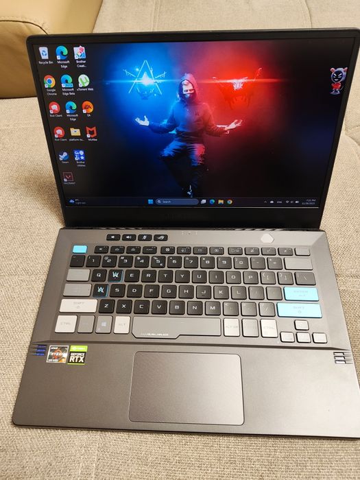 Laptop Gaming ASUS ROG Zephyrus G14 Alan Walker Edition