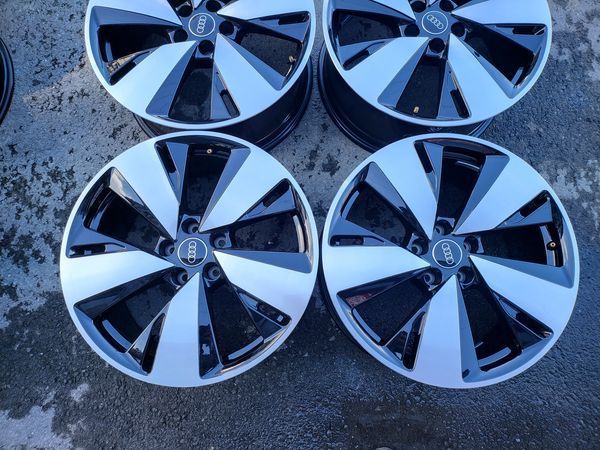 19цола Audi Ауди 4бр Оригинални 4бр