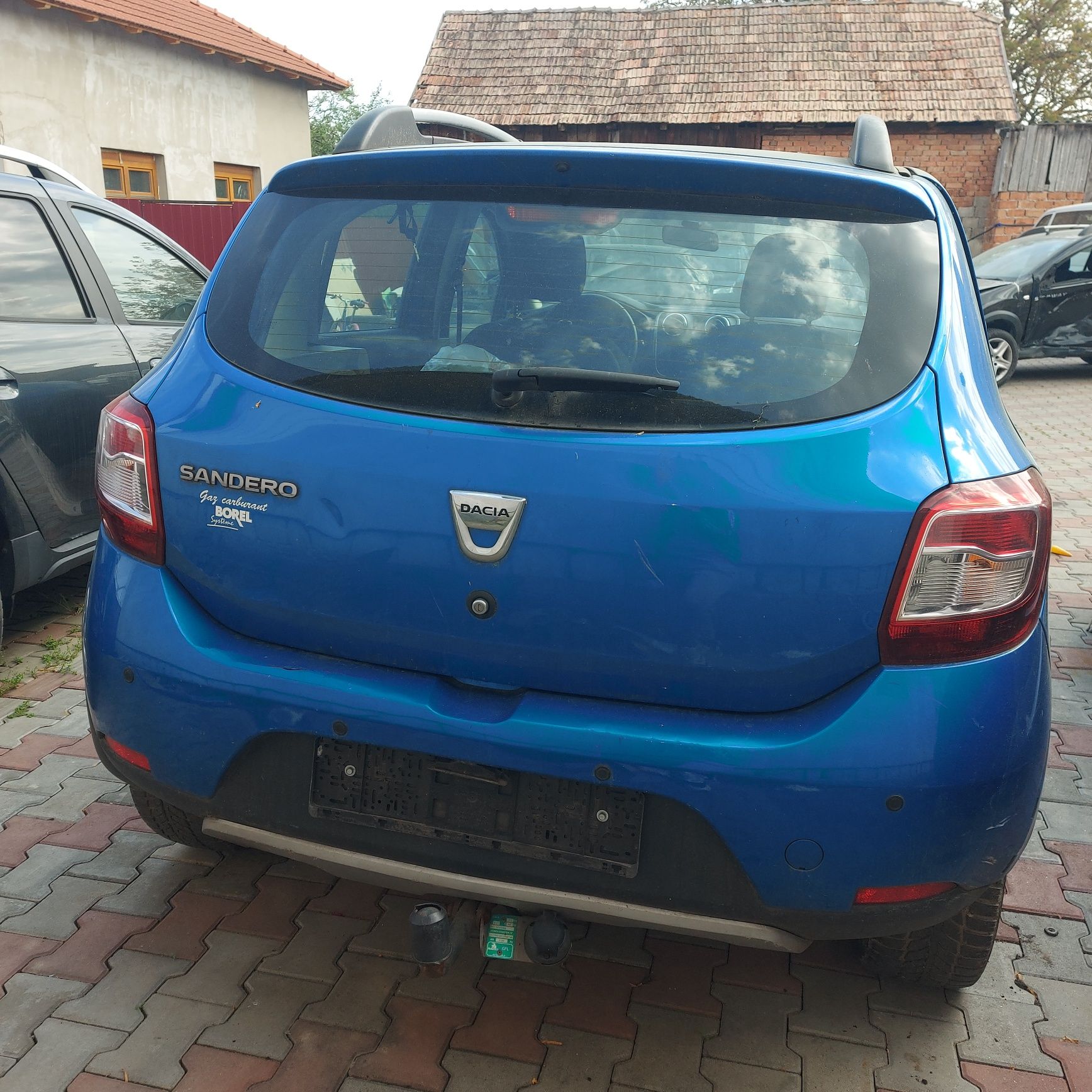 Haion , cârlig remorcare Dacia Sandero Stepway an 2016 - 2020