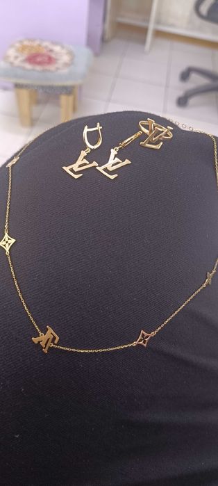 Комплект сатылады срочно 585