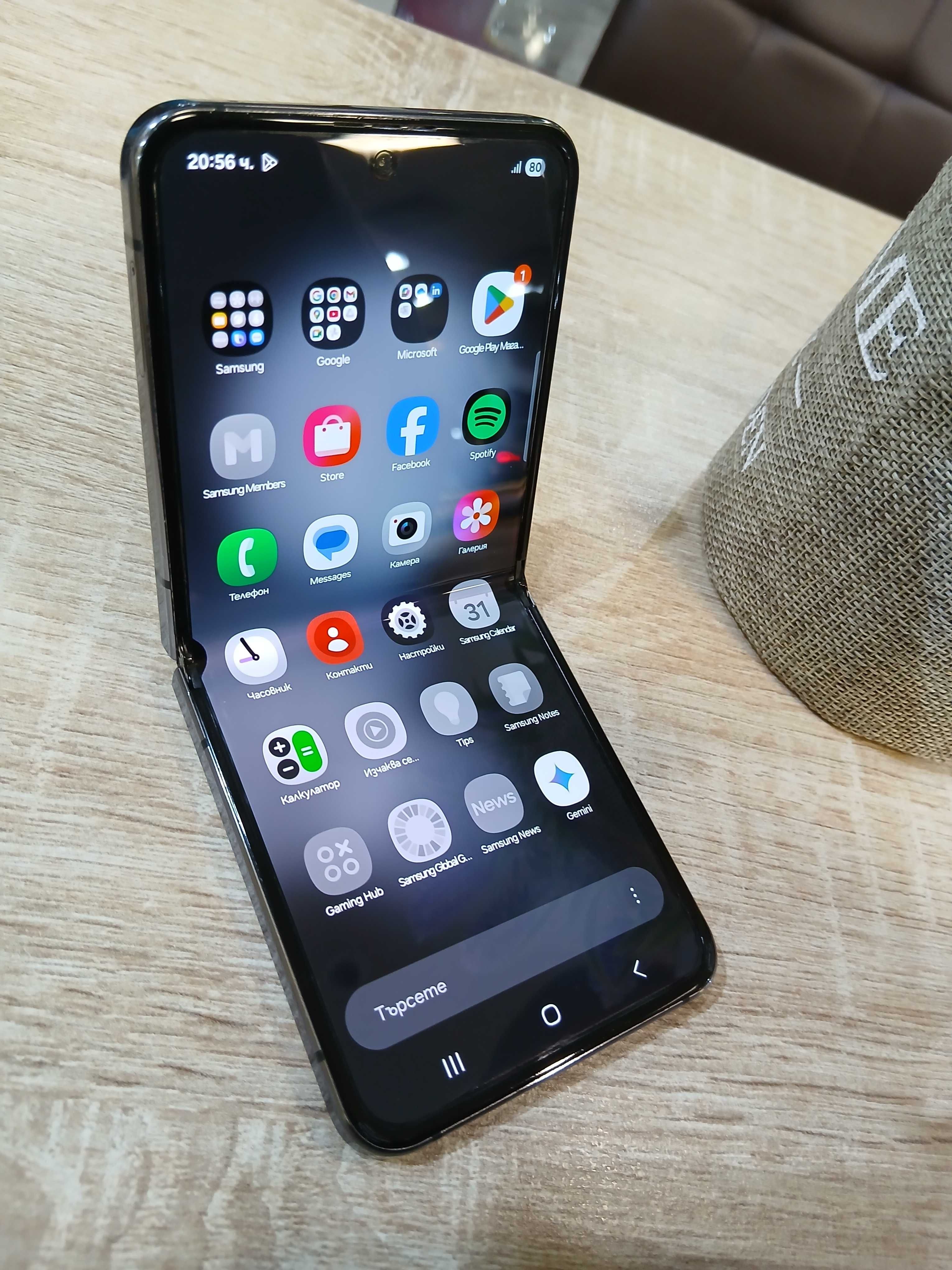 Samsung Galaxy Z Flip 5