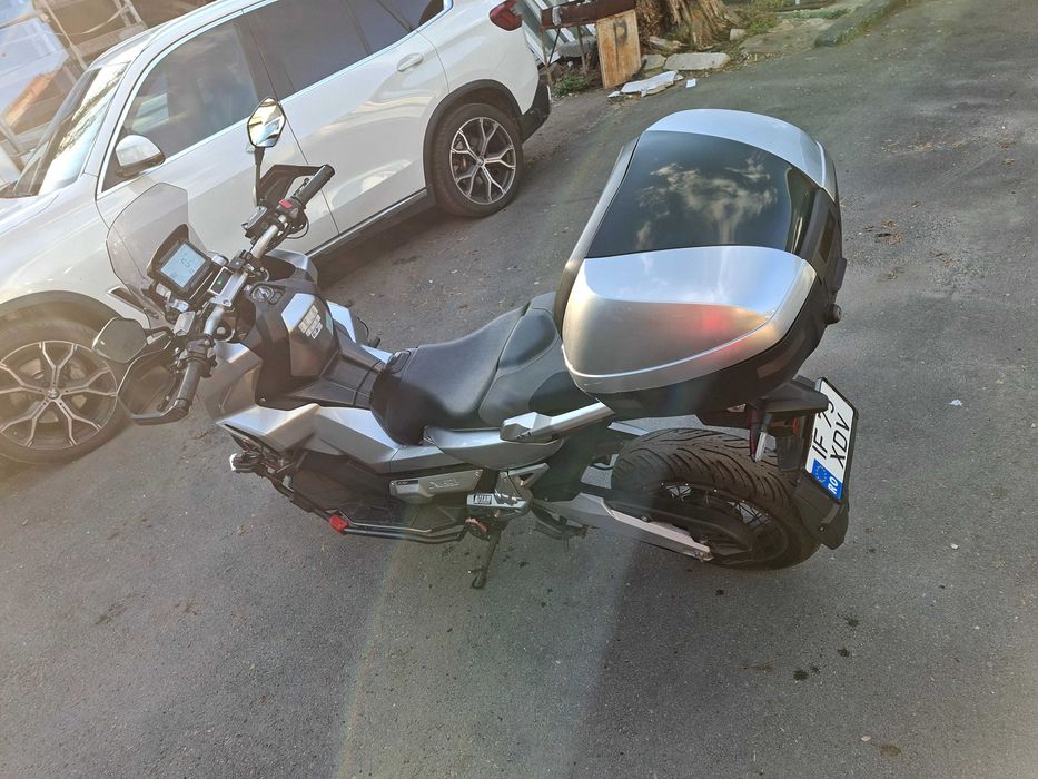Vand honda x adv 750