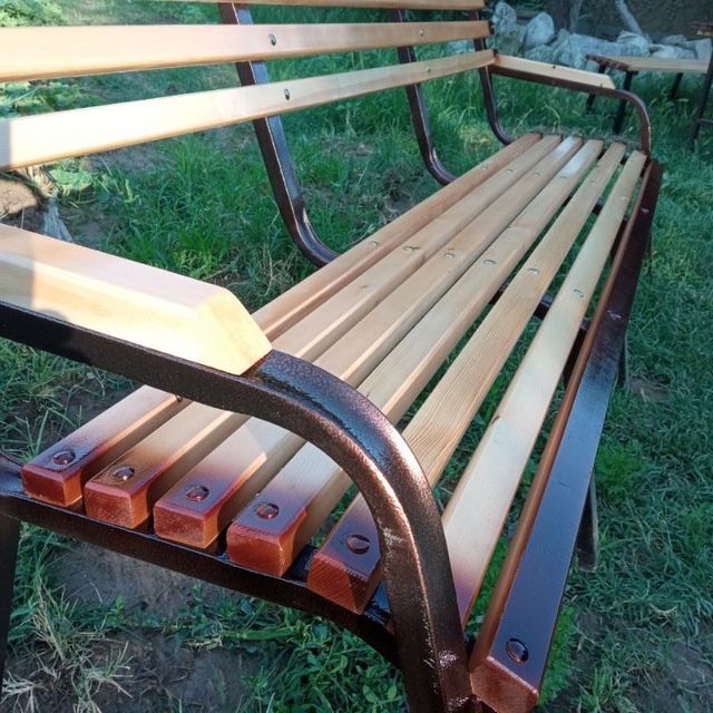 Dachniy kamplekt stullar