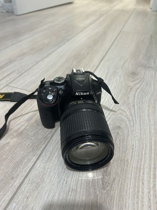 Nikon 5300 с обьективом 18-140