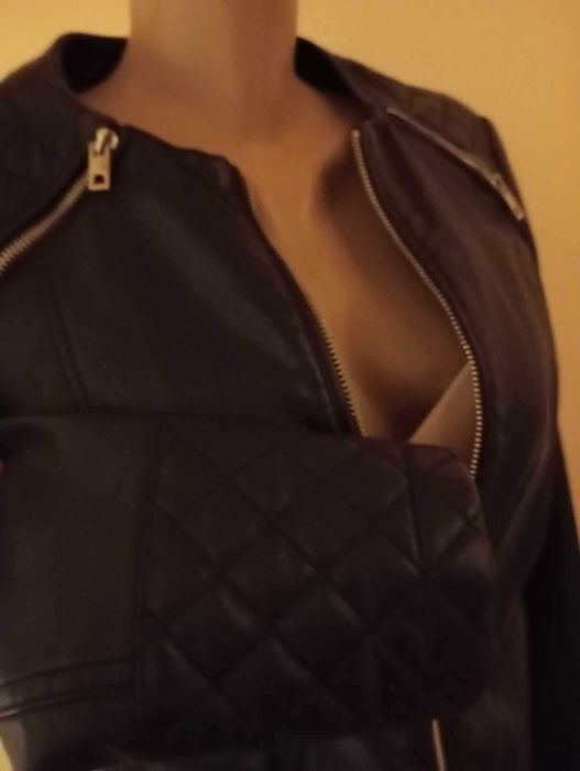 Geaca OVS Italia M sau trenci denim MANGO