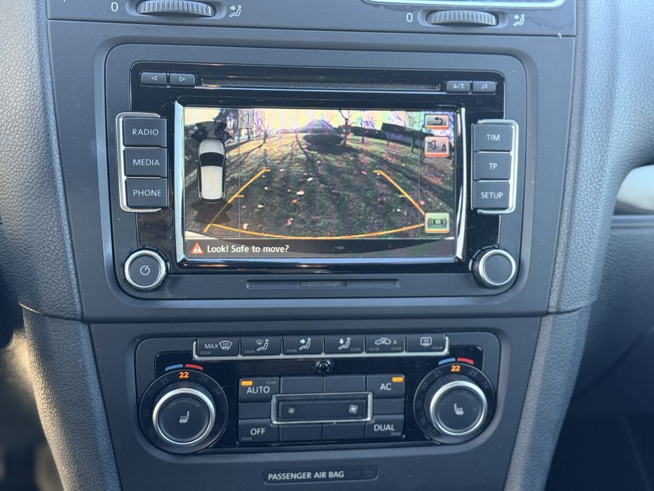 Volkswagen GOLF VI 6 GTI ( DSG, DCC, Dynaudio,  ParkAssist)