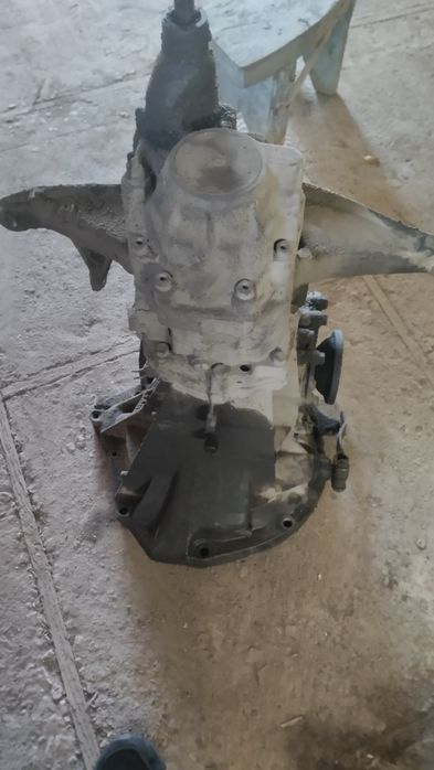 Коробка передач Ауди 100 с3 44