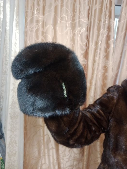 Продам норковую шапку