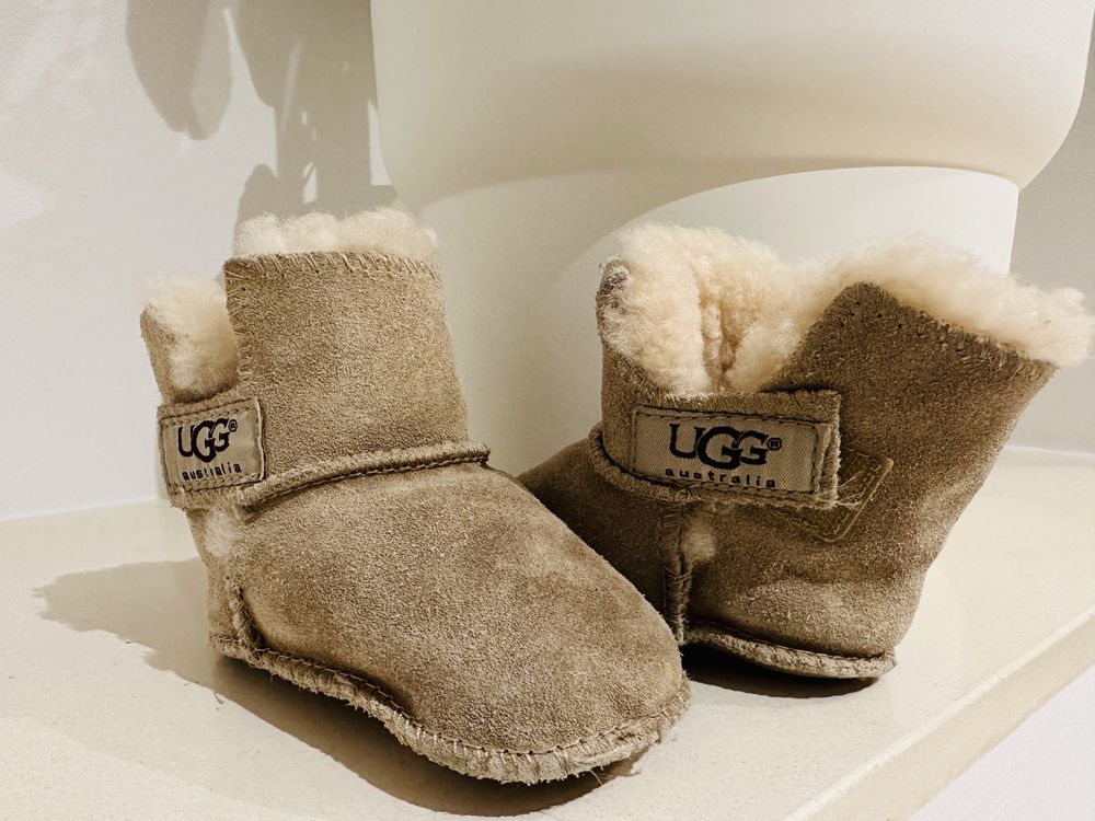 Ugg nr 18 bebelusi blana origunali