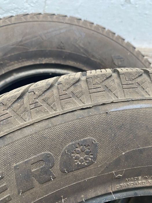 Продаю зимние Шины б/у
