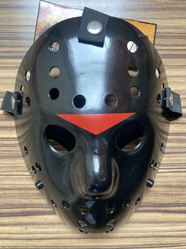 Masca Jason Voorhees  Friday the 13th Black Edition Limited