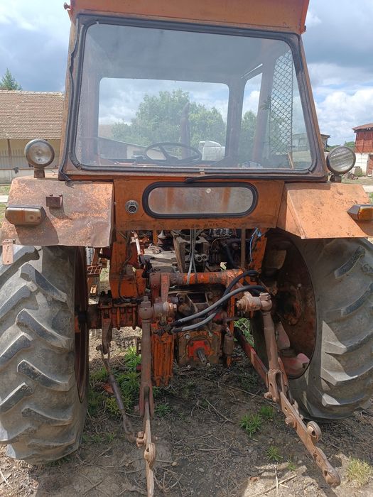 Tractor universal 650 m
