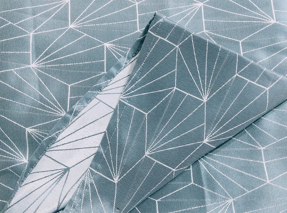 Плътни завеси в сиво- зелен нюанс