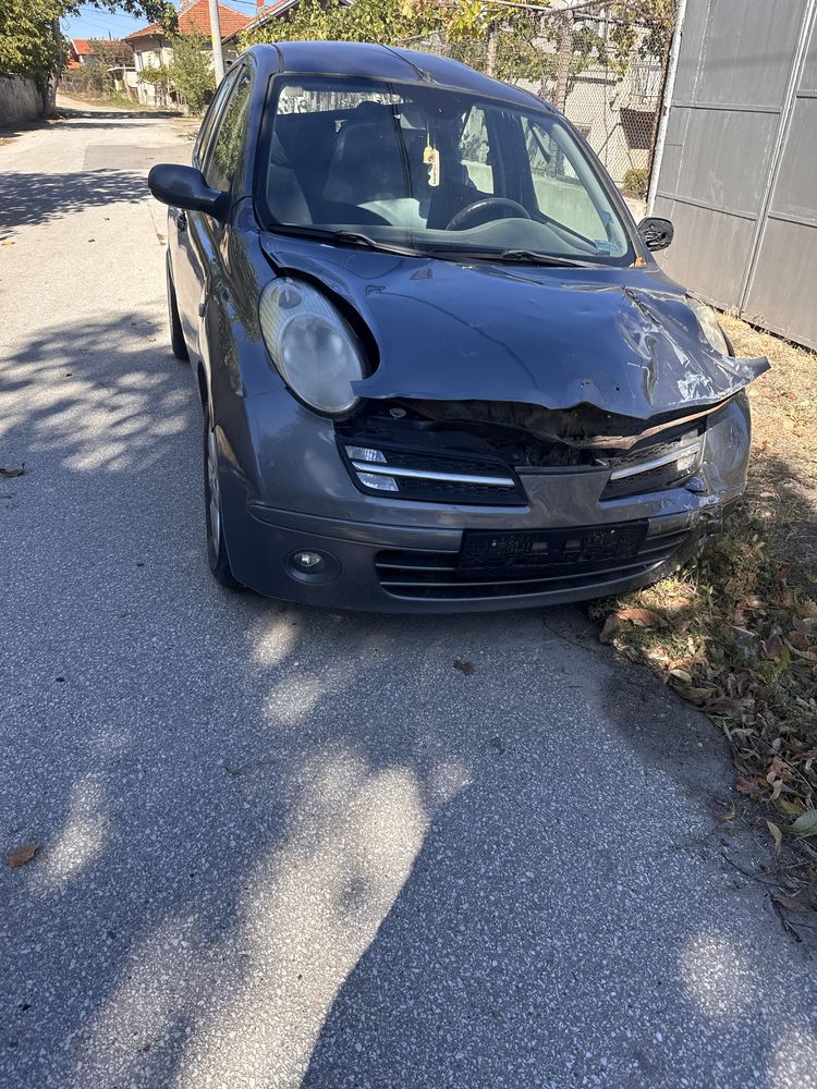 Nissan Micra k12 на части