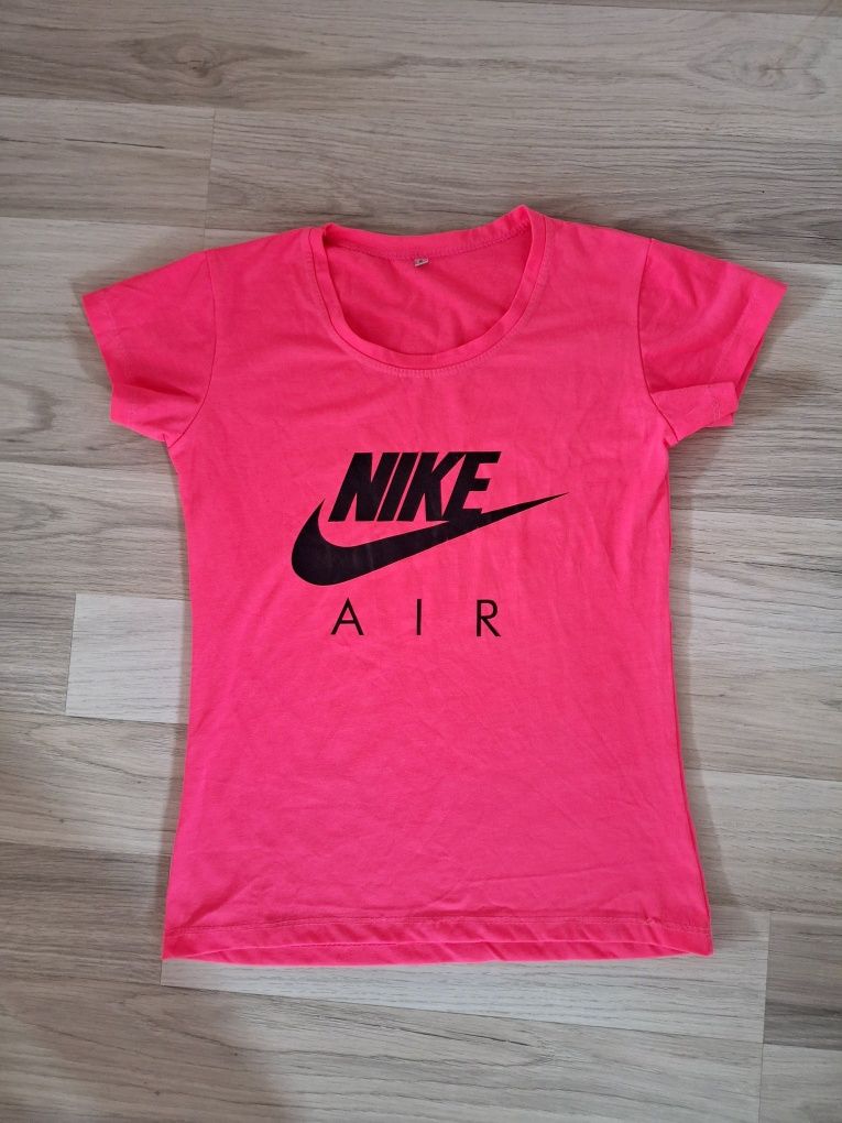Rochie mărimea 36-38, tricou Nike
