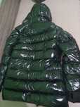 Яке Moncler s size