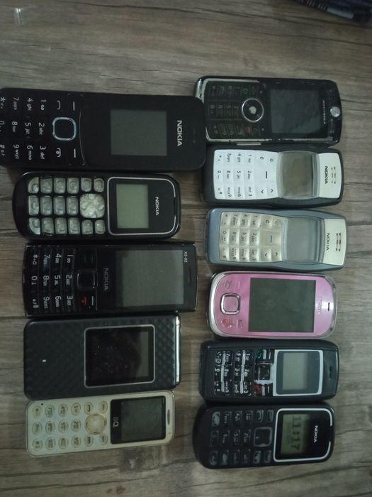 Telefonlar  Nokia sotiladi