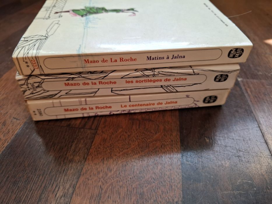 3 volume Jalna .