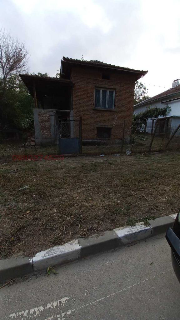 Продава се Къща в с. Стежерово, Област Плевен - 200 кв.м за 64 €/кв.м - Снимка #9