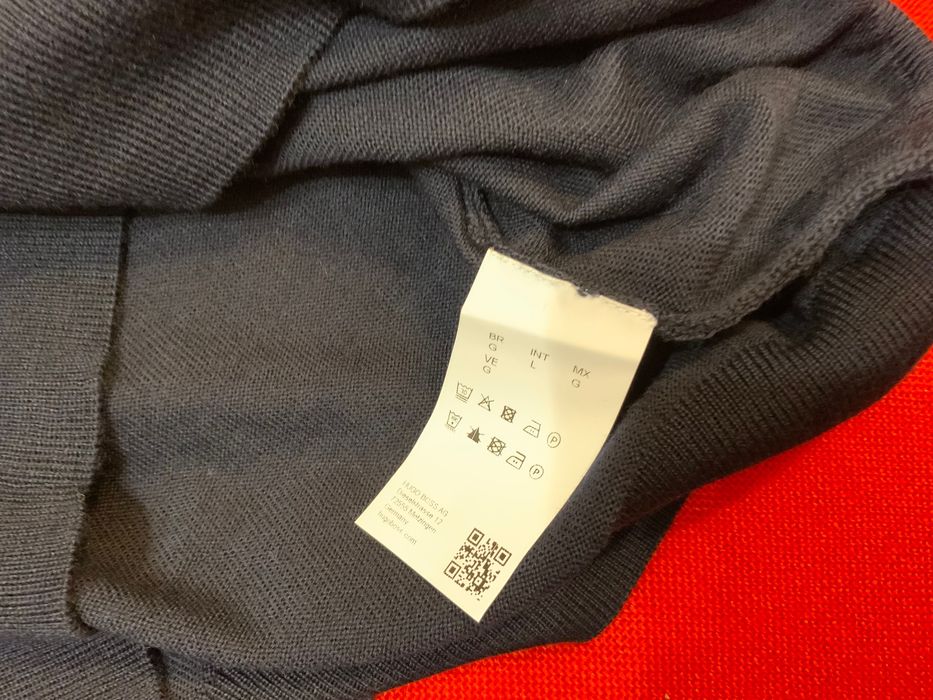 Hugo Boss-оригинален пуловер 50 л