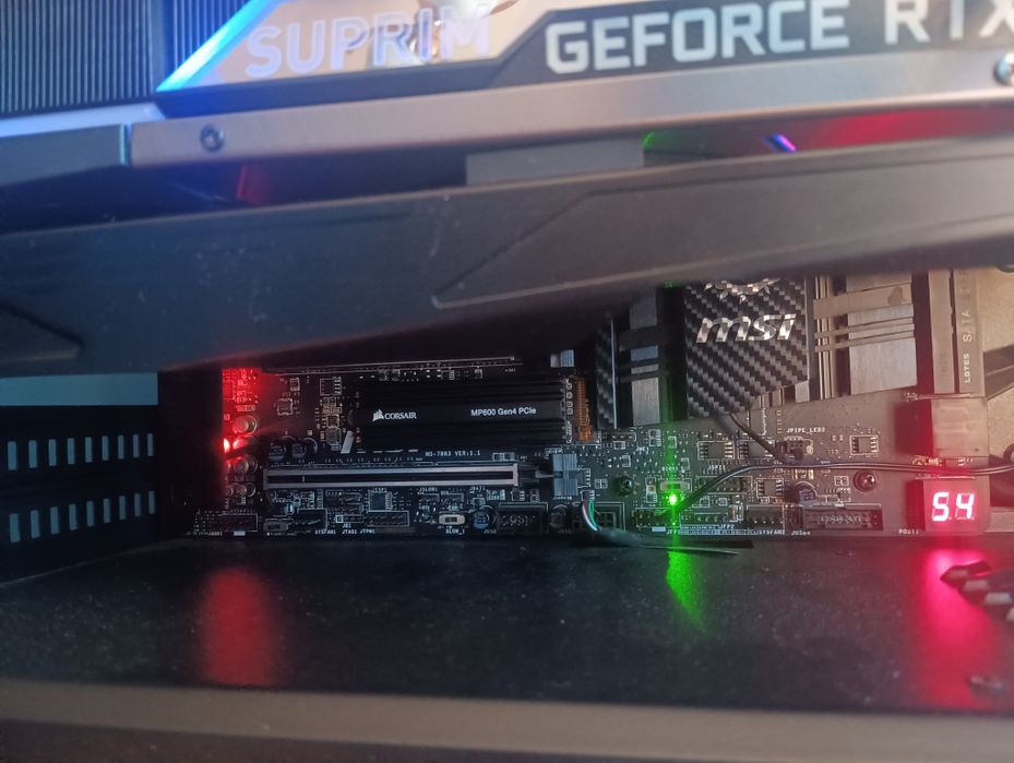 Intel Xeon E5-2698 v3 16 cores 32 treads 40 MB