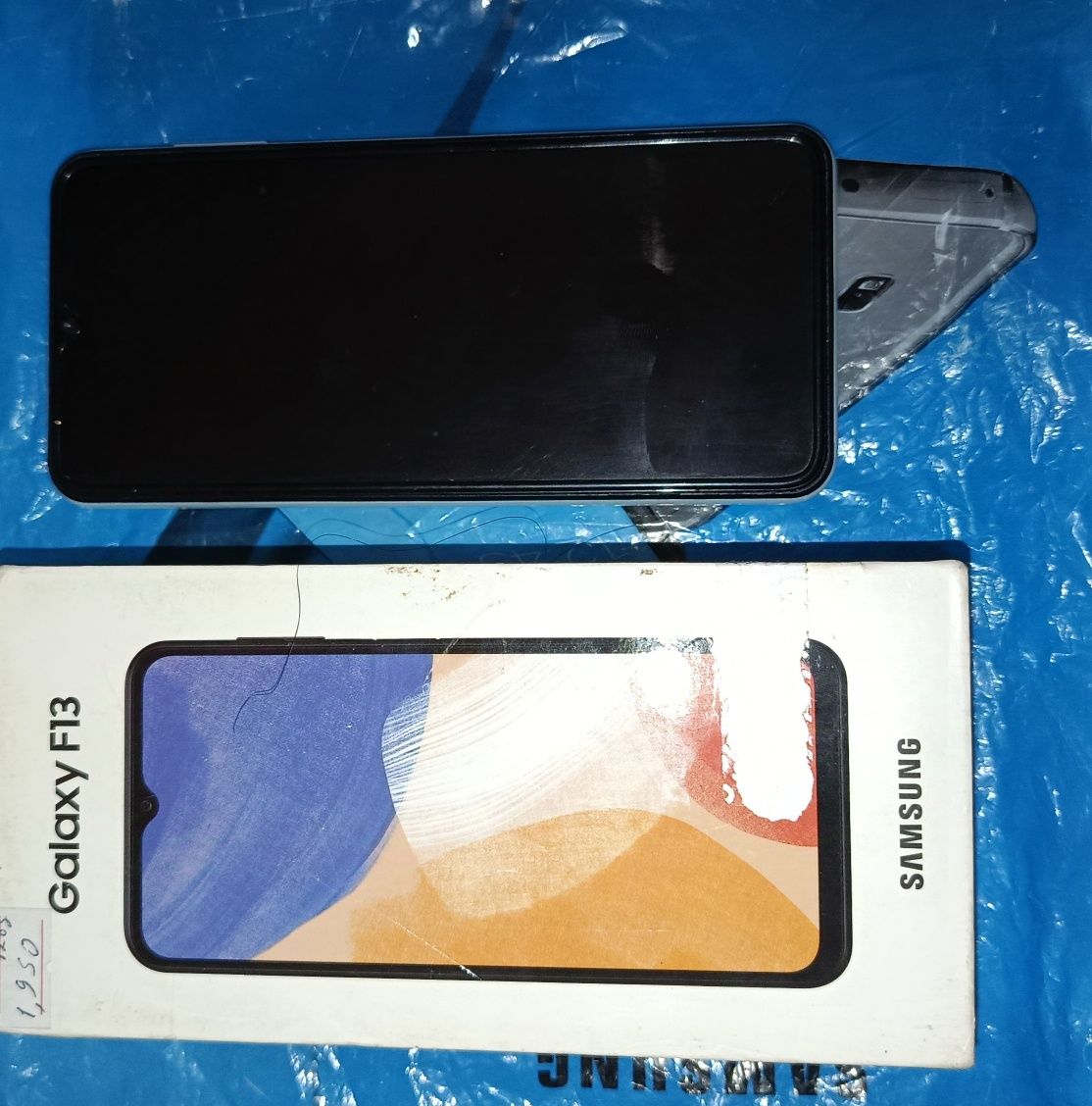 Samsung Galaxy f 13 telefon