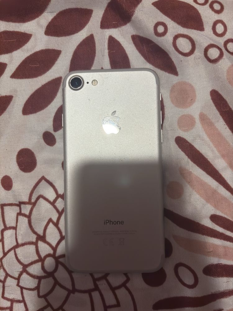 iphone 7 (неработещ)