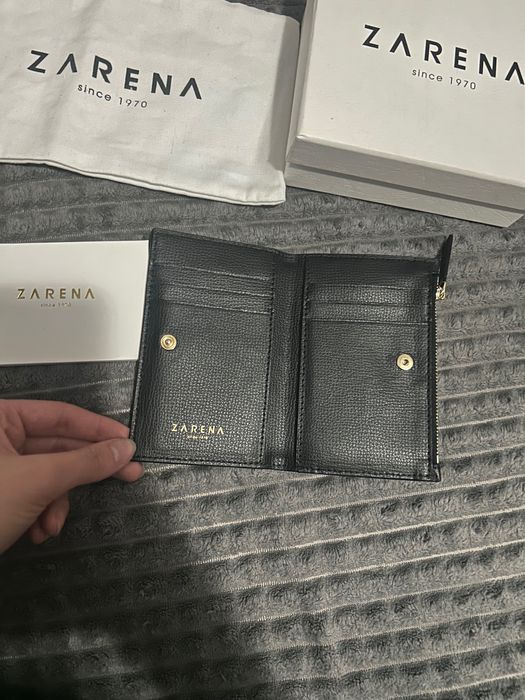 Дамско черно портмоне Zarena