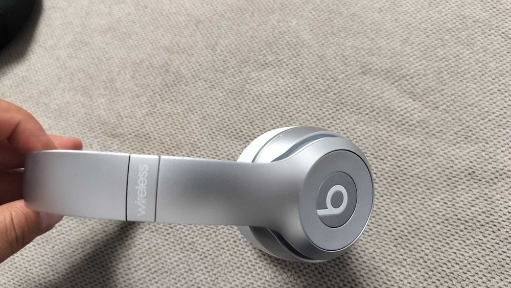 Casti On Ear Bluetooth Beats Solo 2 Wireless model B0534 Silver