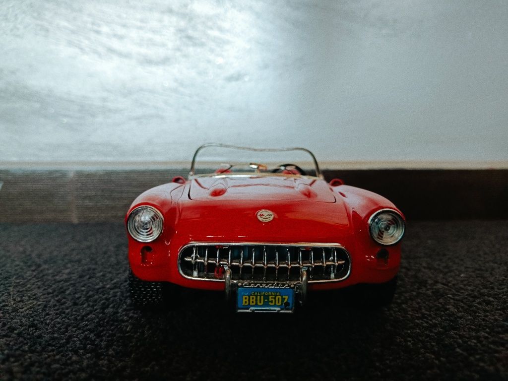 Chevrolet Corvette 1:18 Burago