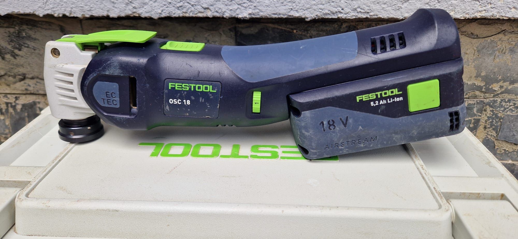 Festool multicutter pe acumulator