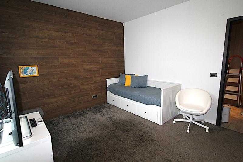 Продава се Тристаен апартамент в София, Гео Милев - 100 кв.м за 1850 €/кв.м - Снимка #8