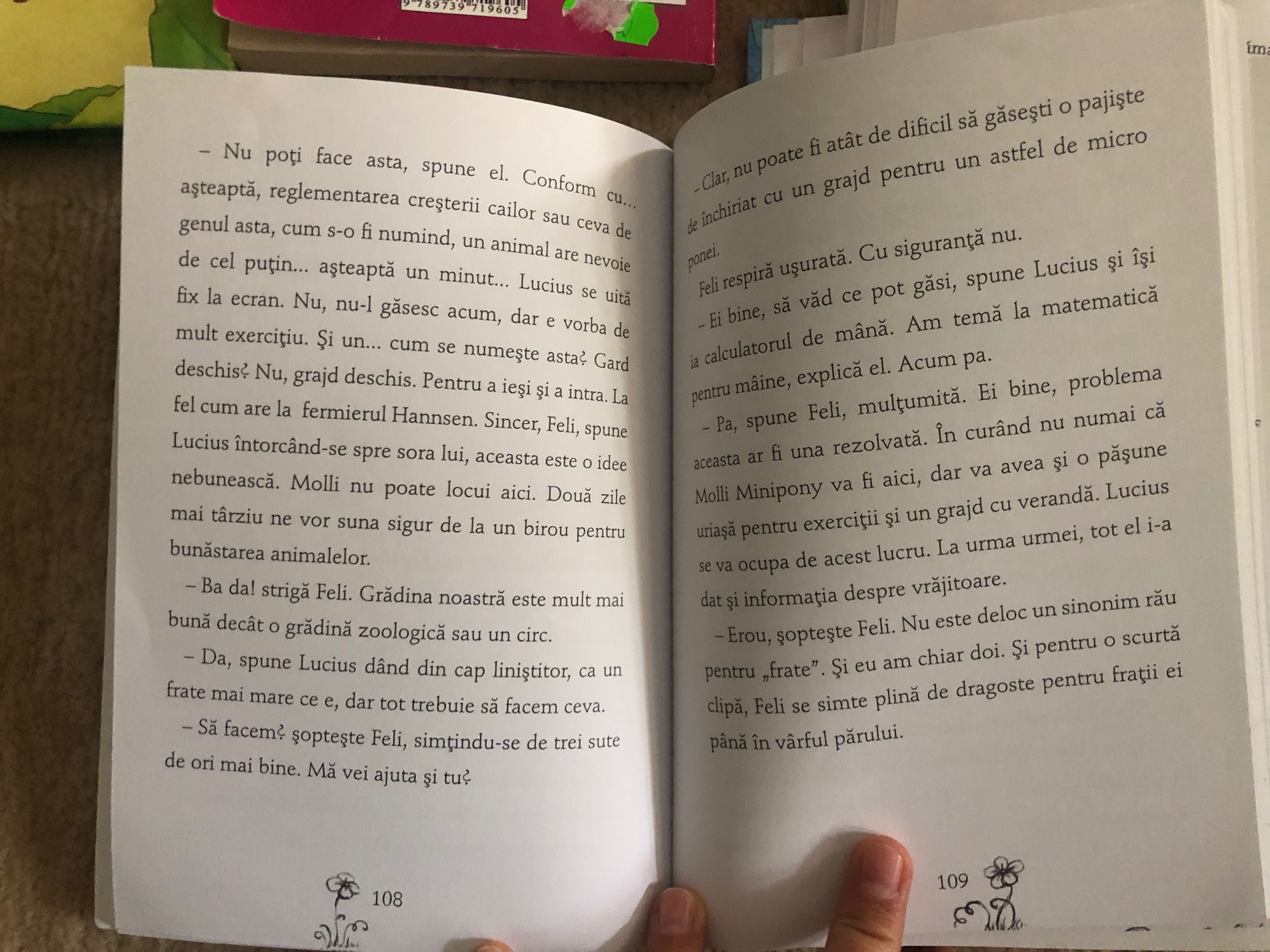Vand lot cărți fetițe, stare foarte buna (7-10 ani)