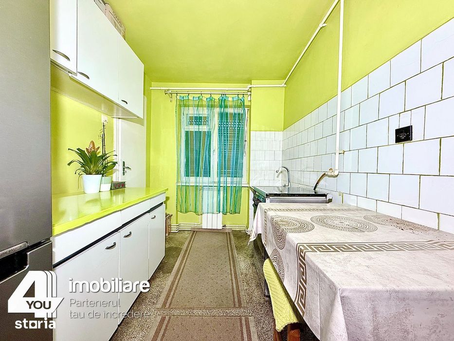 Apartament 4 camere lângă Liceul Pedagogic,112 mp ,et.3/4 cu termotecă