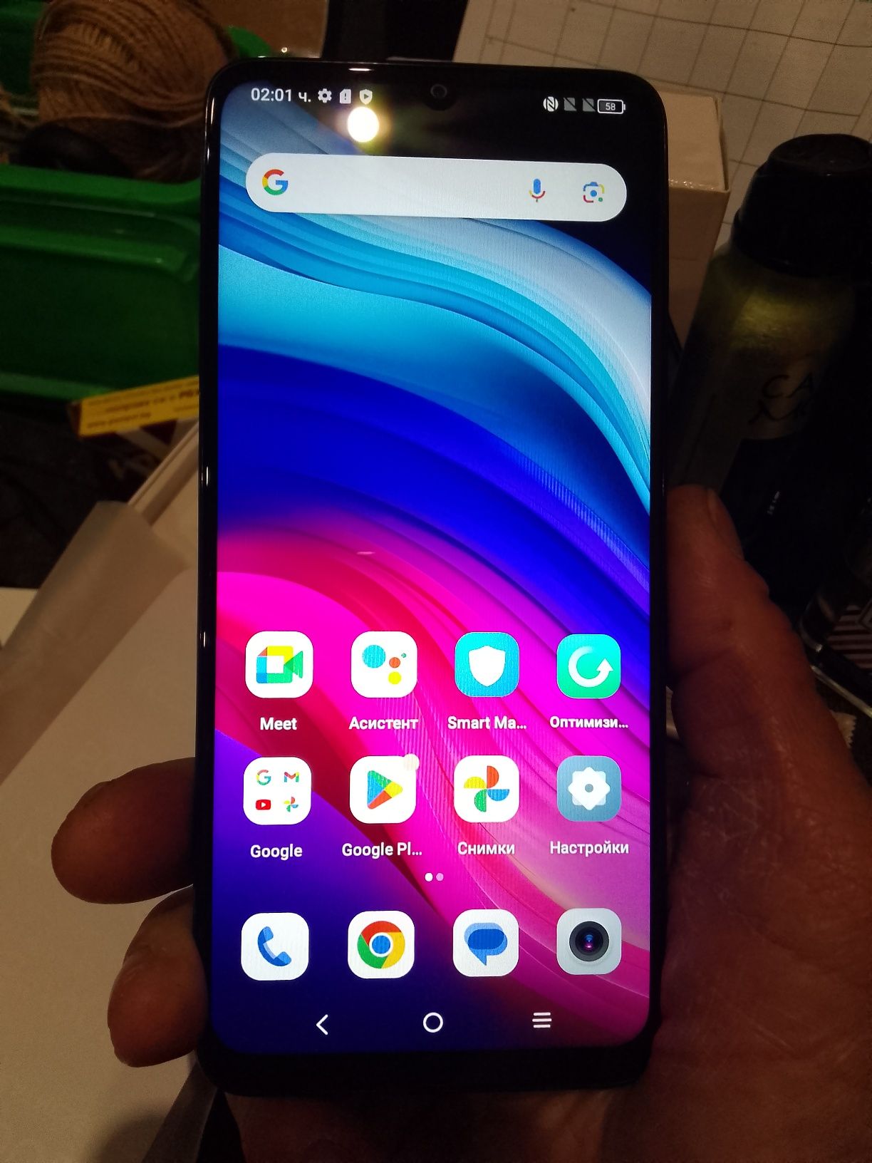 Чисто нови телефони TCL505