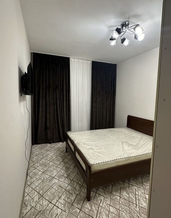 Юнсобод Шахристон метро якинида арендага квартира берилади