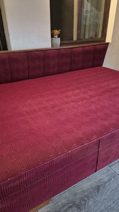 Pat cu lada depozitare