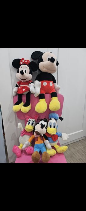 Set plusuri Minnie Mouse, Mickey Mouse, Donald, Daisy, Goofy