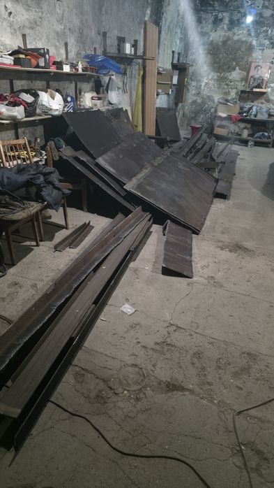 Продам листы                      .