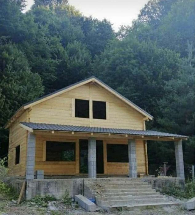 Confecționăm cabane tip A-Frame