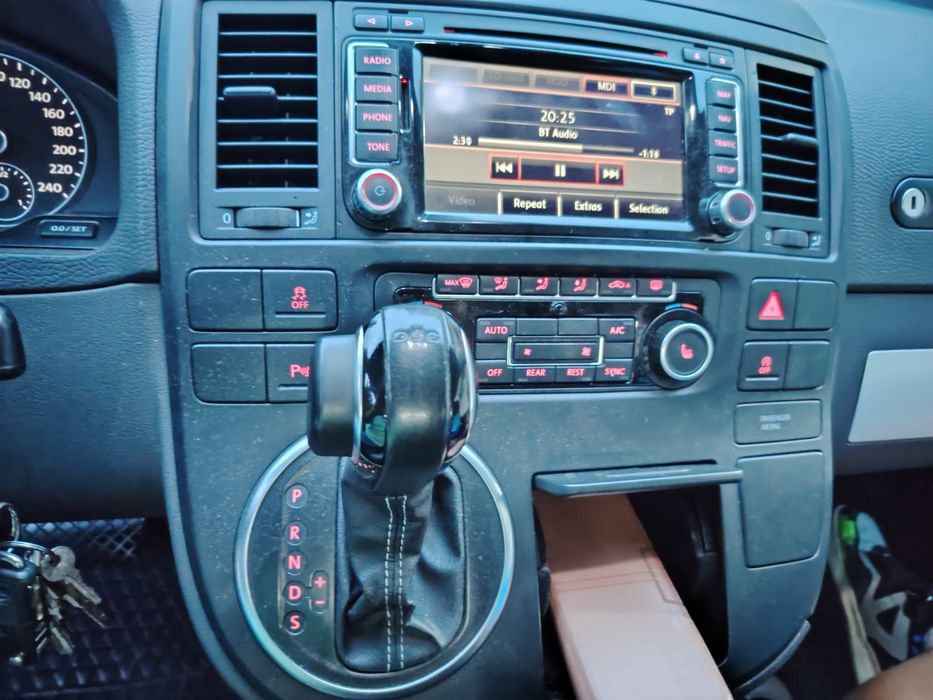 Multivan life 2014 T5 2000cc 180 cp biturbo automatic +troți vara +iar