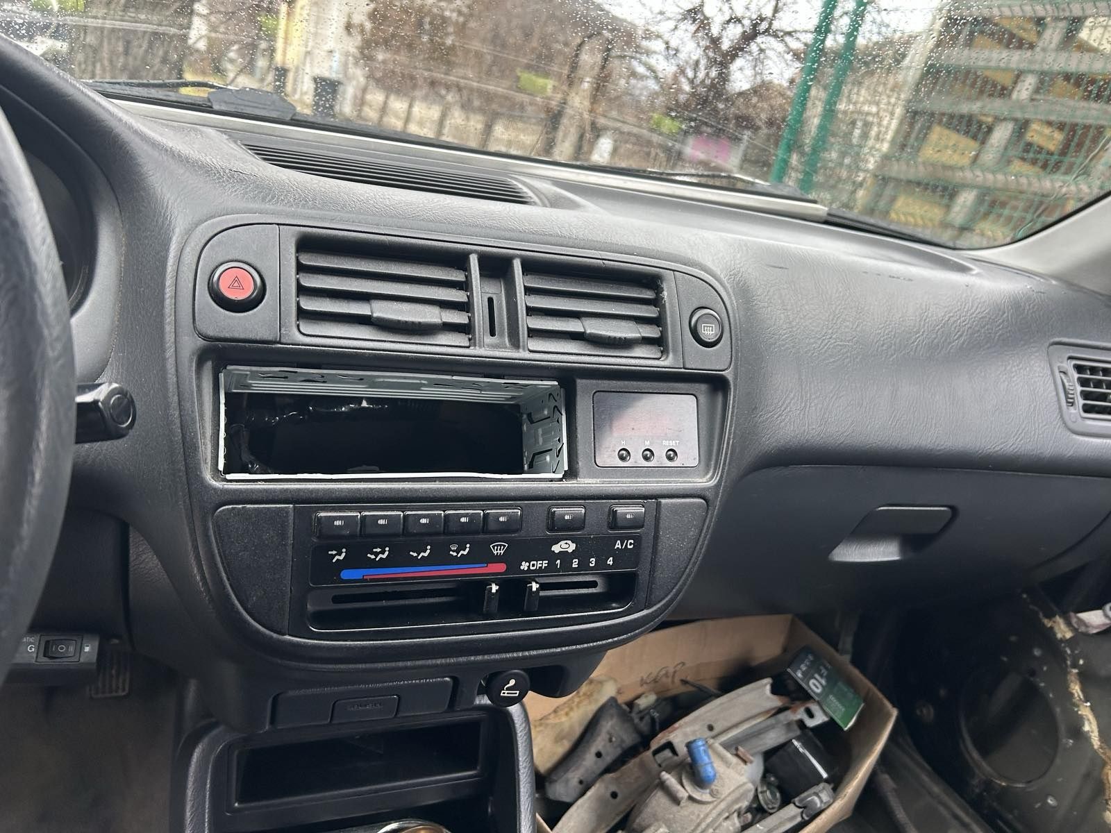 Honda civic VI 1.4 на части