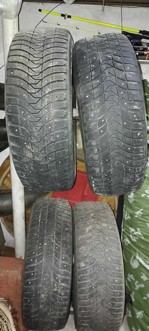 Продам диски с резиной