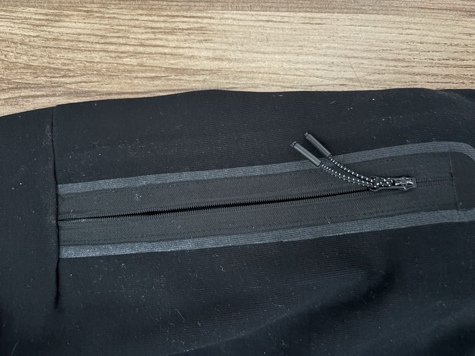 Pantaloni nike tech fleece