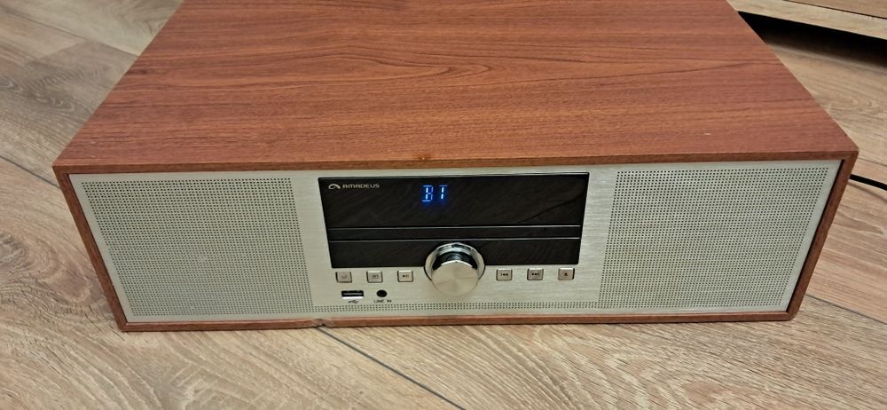Amadeus Abrilliante 17LW,bluetooth cd,usb,radio fm,dab+,intrare aux